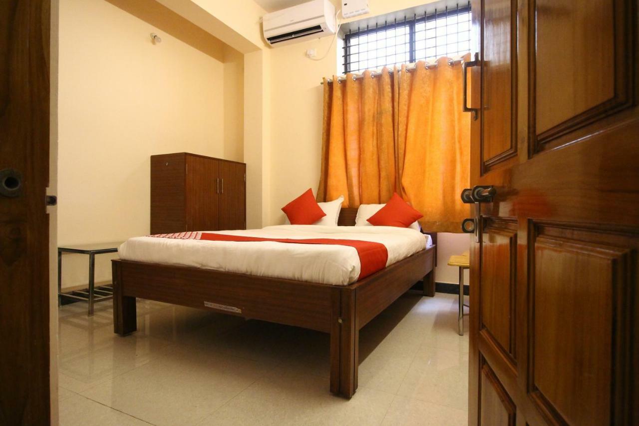 Oyo Flagship 30734 Jeevan Lodge Shimoga Bagian luar foto